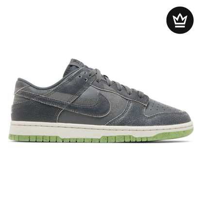 Nike Dunk Low SE 'Halloween - Cauldron'