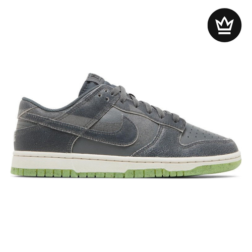 Nike Dunk Low SE 'Halloween - Cauldron'
