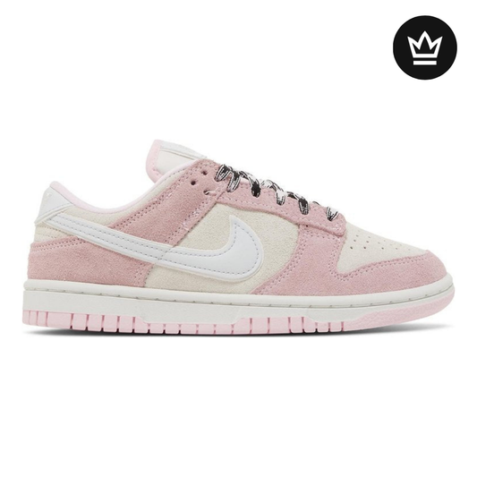 Nike Dunk Low LX 'Pink Foam'